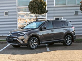Toyota RAV4 IV (XA40) Рестайлинг