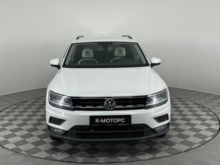 2020 Volkswagen Tiguan II, белый, 2350000 рублей, вид 3