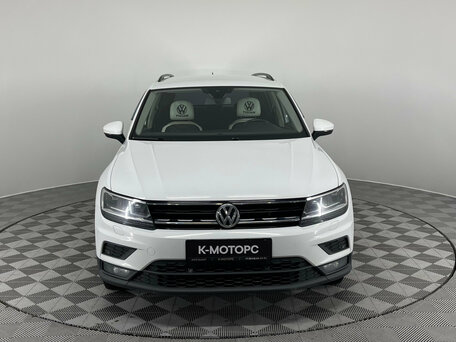 2020 Volkswagen Tiguan II, белый, 2400000 рублей, вид 3
