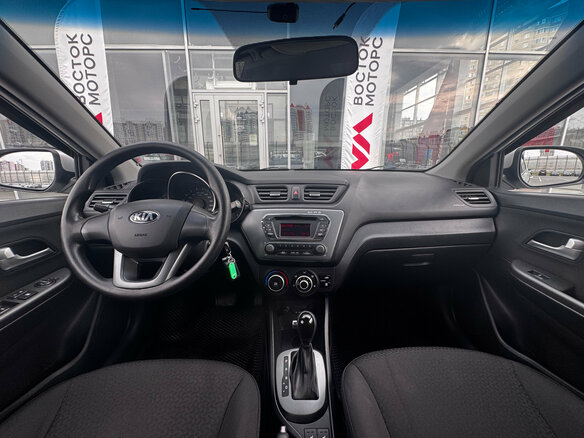 2014 Kia Rio 6-speed III, серый - вид 8