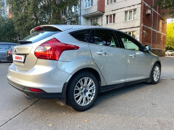 2014 Ford Focus III, серебристый - вид 4