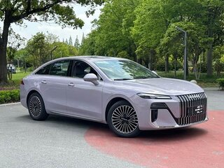 2025 Roewe M7, фиолетовый, 2852111 рублей, вид 3