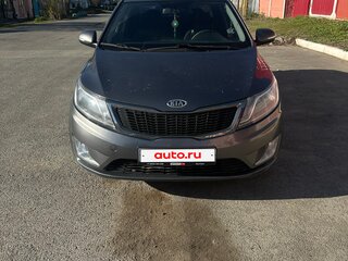 2012 Kia Rio 5-speed III, серый, 930000 рублей, вид 2