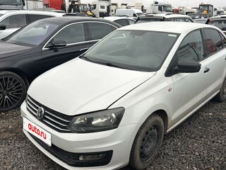 2019 Volkswagen Polo V Рестайлинг, белый, 808000 рублей, вид 1