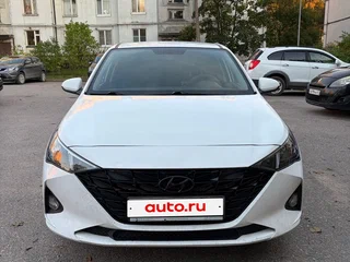2021 Hyundai Solaris II Рестайлинг, белый, 1300000 рублей, вид 1