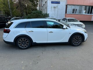 2013 Opel Insignia Country Tourer I Рестайлинг, белый, 1250000 рублей, вид 4