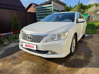 2012 Toyota Camry VII (XV50), белый, 2150000 рублей, вид 1