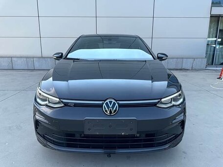 Volkswagen Golf VIII
