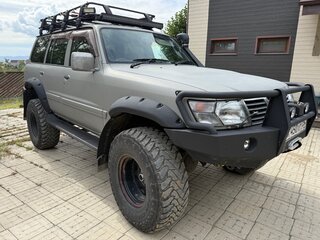 1998 Nissan Safari V (Y61), серебристый, 2900000 рублей, вид 4