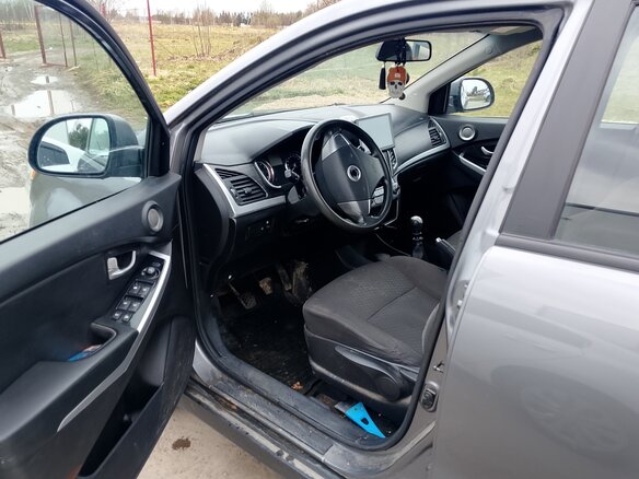 2014 SsangYong Actyon II Рестайлинг, серый, 750000 рублей - вид 4