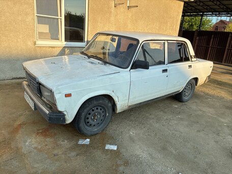 2003 Lada (ВАЗ) 2107, белый, 100000 рублей, вид 1