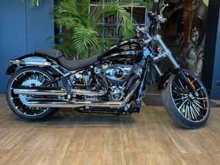 Harley-Davidson Breakout