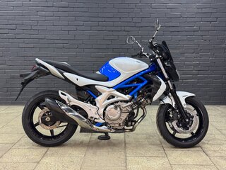 2010 Suzuki SFV 650 Gladius, синий, 515000 рублей, вид 4