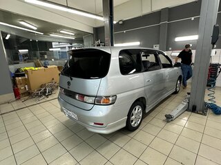 2000 Toyota Gaia, серебристый, 644000 рублей, вид 3