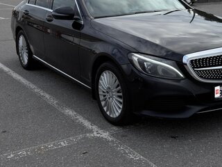 2016 Mercedes-Benz C-Класс 180 IV (W205), чёрный, 1800000 рублей, вид 1
