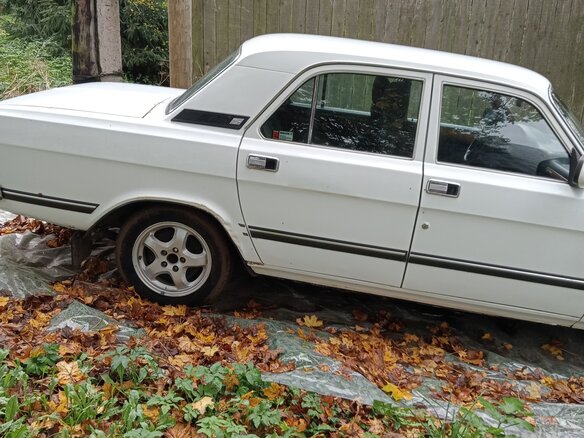 2003 ГАЗ 3102 «Волга», белый - вид 3