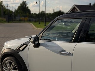 2010 Mini Countryman Cooper S I, белый, 999999 рублей, вид 5