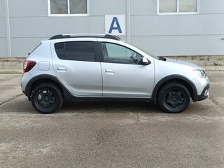 2020 Renault Sandero Stepway II Рестайлинг, серый, 975000 рублей, вид 4