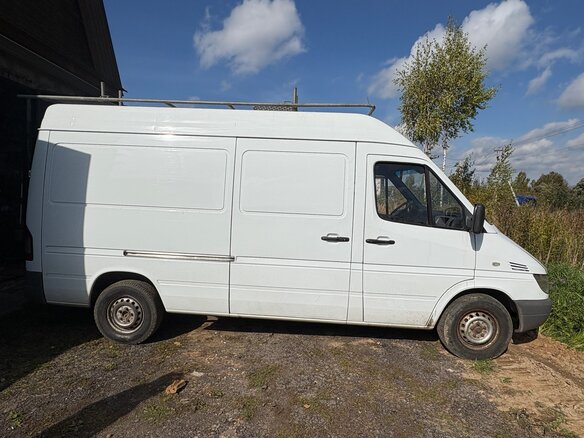 2005 Mercedes-Benz Sprinter, белый, 1450000 рублей - вид 1