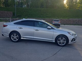 2018 Hyundai Sonata VII (LF) Рестайлинг, серебристый, 1150000 рублей, вид 4