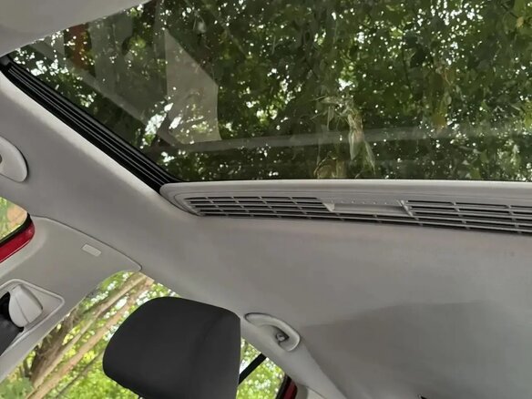2007 Volkswagen Golf V, красный, 595000 рублей - вид 13
