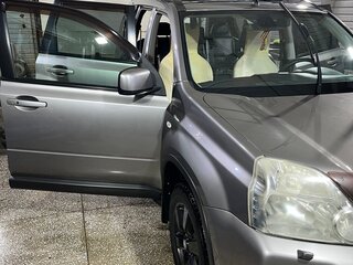 2010 Nissan X-Trail II, серый, 900000 рублей, вид 1