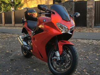 2015 Honda VFR 800, красный, 760000 рублей, вид 2