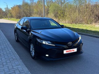 2018 Toyota Camry VIII (XV70), синий, 2100000 рублей, вид 2