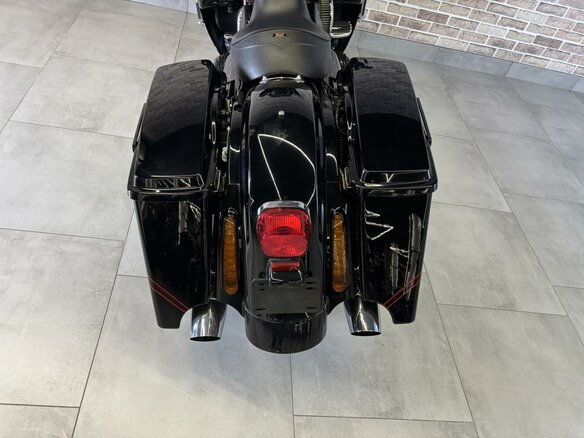 2011 Harley-Davidson CVO Street Glide, чёрный, 1211000 рублей - вид 15