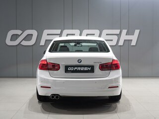 2016 BMW 3 серии 320i VI (F3x) Рестайлинг, белый, 1929000 рублей, вид 4