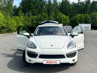 2010 Porsche Cayenne S II (958), белый, 2600000 рублей, вид 3