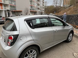 2012 Chevrolet Aveo II, серебристый, 600000 рублей, вид 4