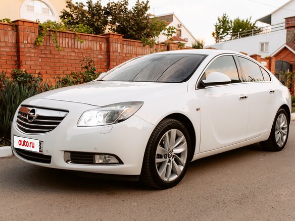 2009 Opel Insignia I, белый, 1100000 рублей
