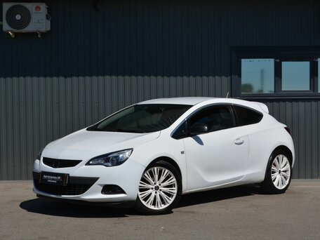 Opel Astra J Рестайлинг