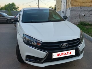 2021 Lada (ВАЗ) Vesta I, белый, 900000 рублей, вид 2