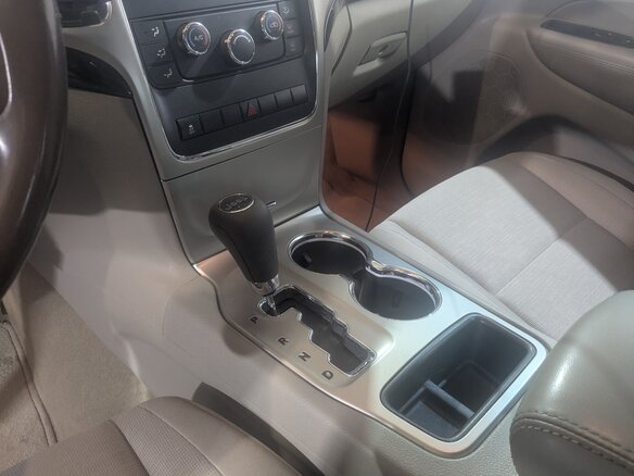 2010 Jeep Grand Cherokee IV (WK2), белый, 1520000 рублей - вид 13
