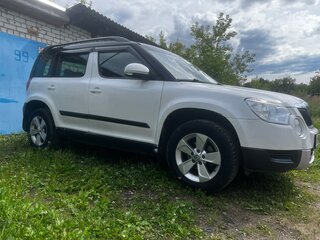 2012 Skoda Yeti I, белый, 680000 рублей, вид 4