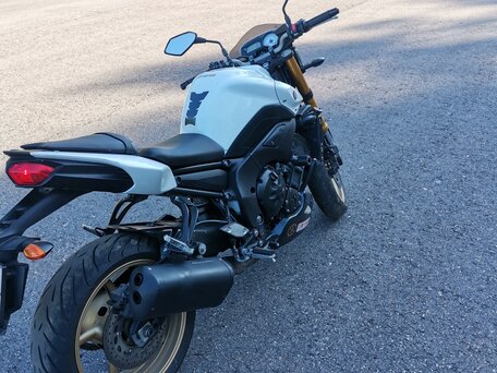 2011 Yamaha FZ8, белый, 560000 рублей, вид 2