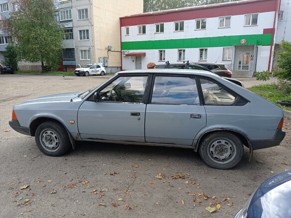 1991 Москвич 21412-01, серый, 200000 рублей - вид 2