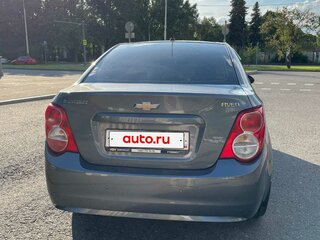 2015 Chevrolet Aveo II, серый, 950000 рублей, вид 2
