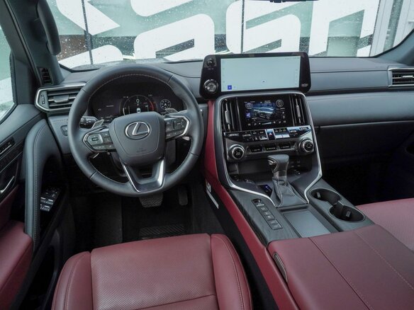 2026 Lexus LX 500d IV, чёрный, 17850000 рублей - вид 12