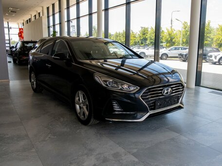 2018 Hyundai Sonata VII (LF) Рестайлинг, чёрный, 2300000 рублей, вид 1