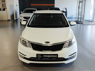 2015 Kia Rio III Рестайлинг, белый, 676000 рублей, вид 2