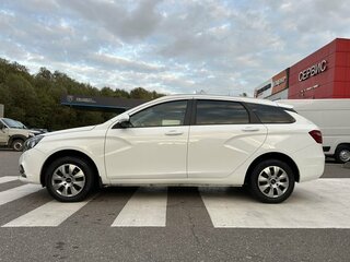 2020 Lada (ВАЗ) Vesta SW I, белый, 1300000 рублей, вид 4