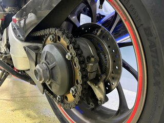 2015 Honda VFR 800, красный, 745000 рублей, вид 4