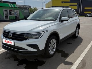 2021 Volkswagen Tiguan II Рестайлинг, белый, 2000000 рублей, вид 1