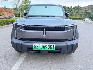 2025 iCar 03 50.63 kWh, серебристый, 1880000 рублей, вид 2
