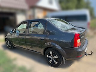 2010 Renault Logan I Рестайлинг, серый, 400000 рублей, вид 4