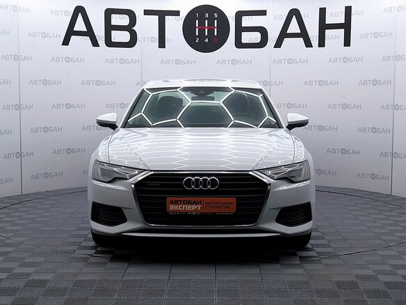 2020 Audi A6 45 TFSI V (C8), белый, 3390000 рублей - вид 1