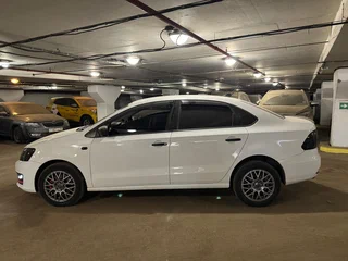 Volkswagen Polo V Рестайлинг